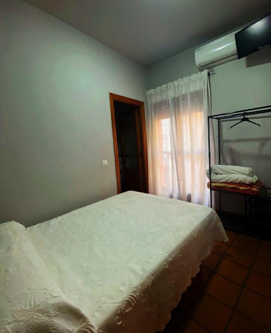 Hostal Altamira Guadalupe Guadalupe  Kültér fotó